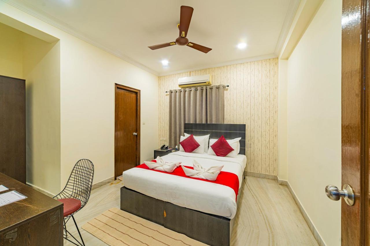 Hotel Athome , Whitefields, Kondapur Haydarabad Dış mekan fotoğraf