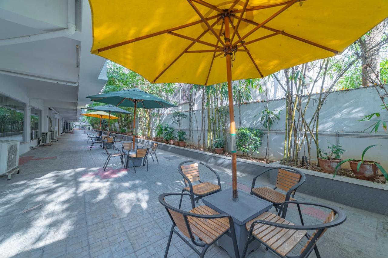 Hotel Athome , Whitefields, Kondapur Haydarabad Dış mekan fotoğraf
