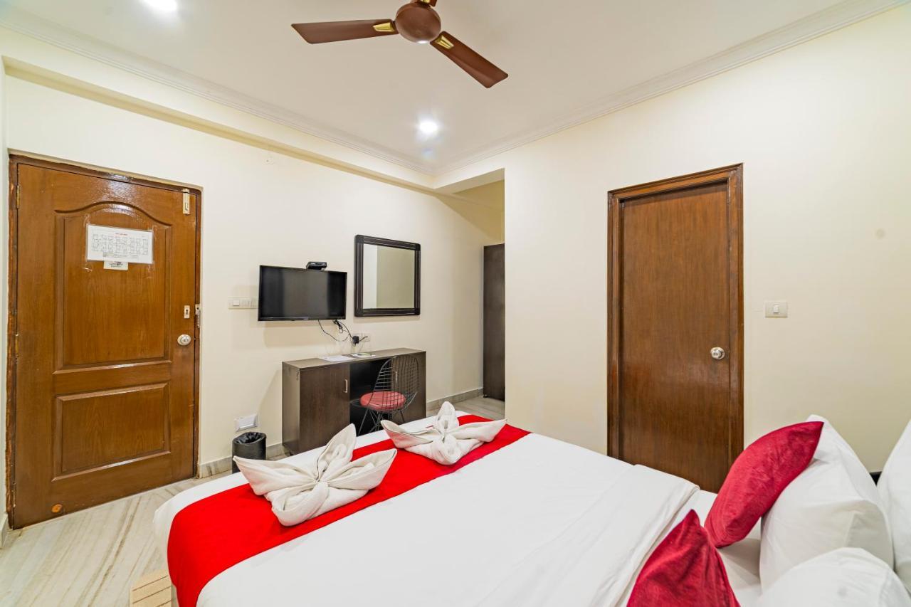 Hotel Athome , Whitefields, Kondapur Haydarabad Dış mekan fotoğraf