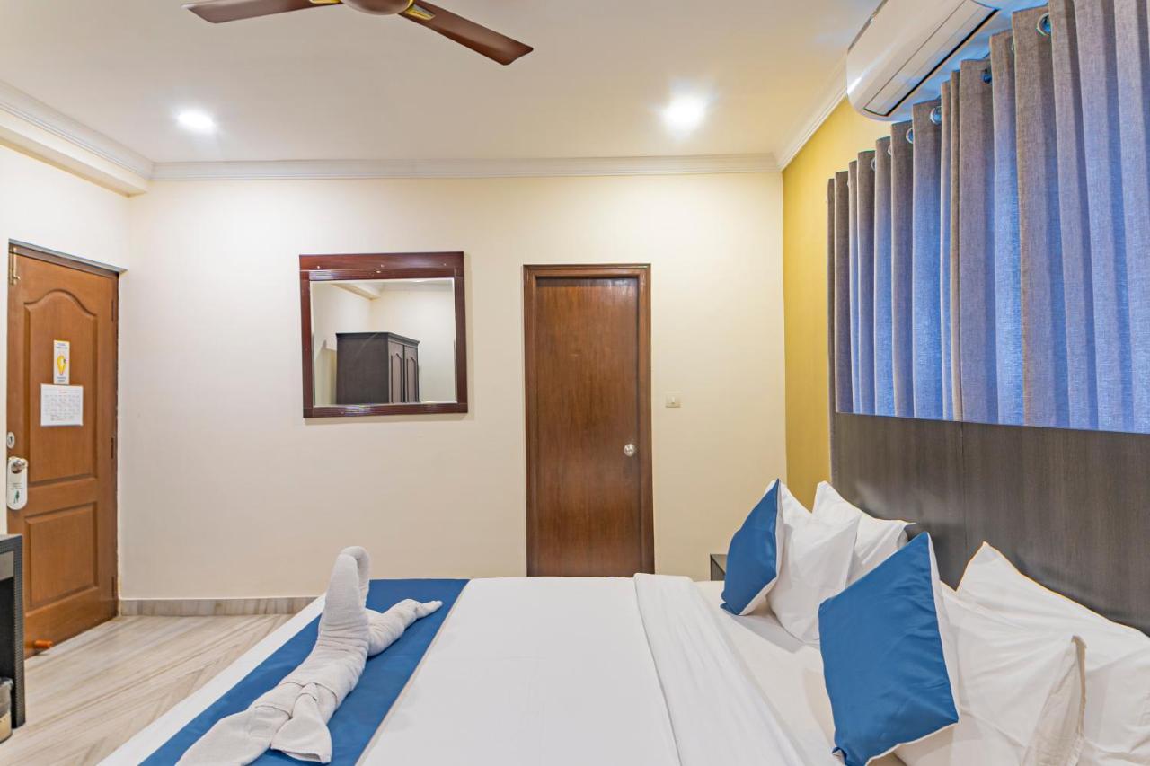 Hotel Athome , Whitefields, Kondapur Haydarabad Dış mekan fotoğraf